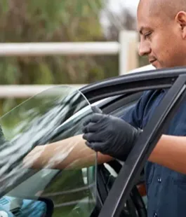 Best Auto Glass Abu Dhabi Services Provider